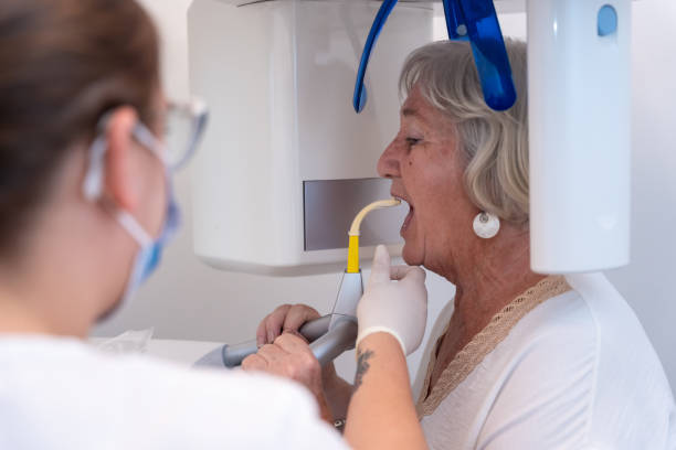 Best Emergency Tooth Extraction in Nyon Lake, CA
